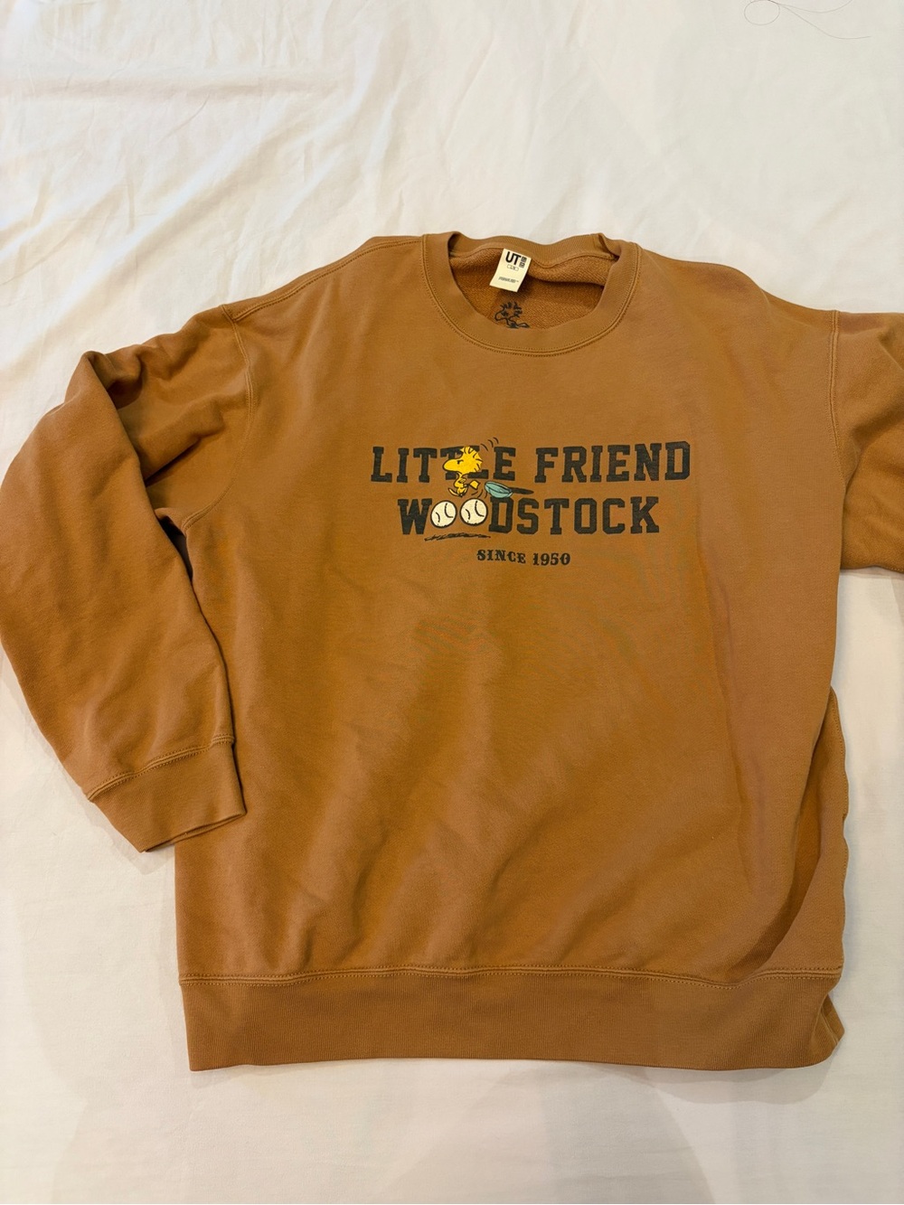 UNIQLO UT Peanuts Woodstock Sweatshirt Brown Size L